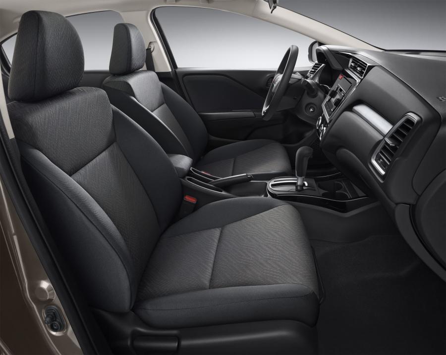  Honda Greiz 2015 года  (фото 11 из 16)